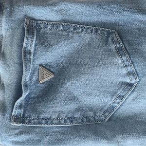 Guess cropped jeans